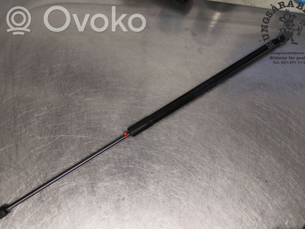 Ford Puma Tailgate strut 
