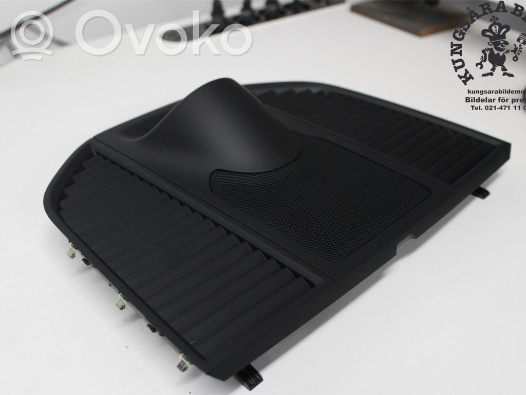 Porsche Macan (95B) Dashboard glove box trim 