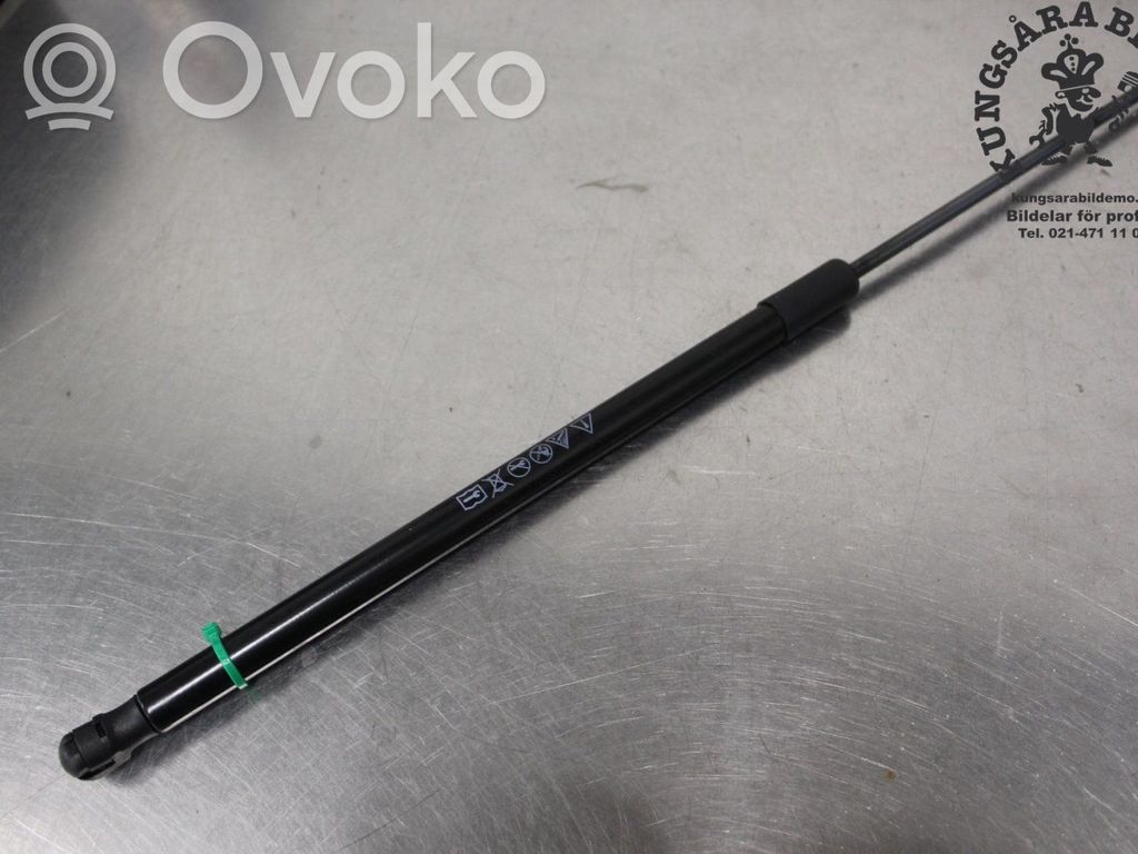Seat Leon IV Tailgate strut 