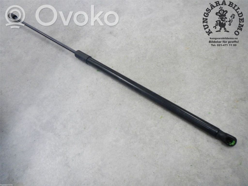 Audi Q3 F3 Siłownik maski przedniej 