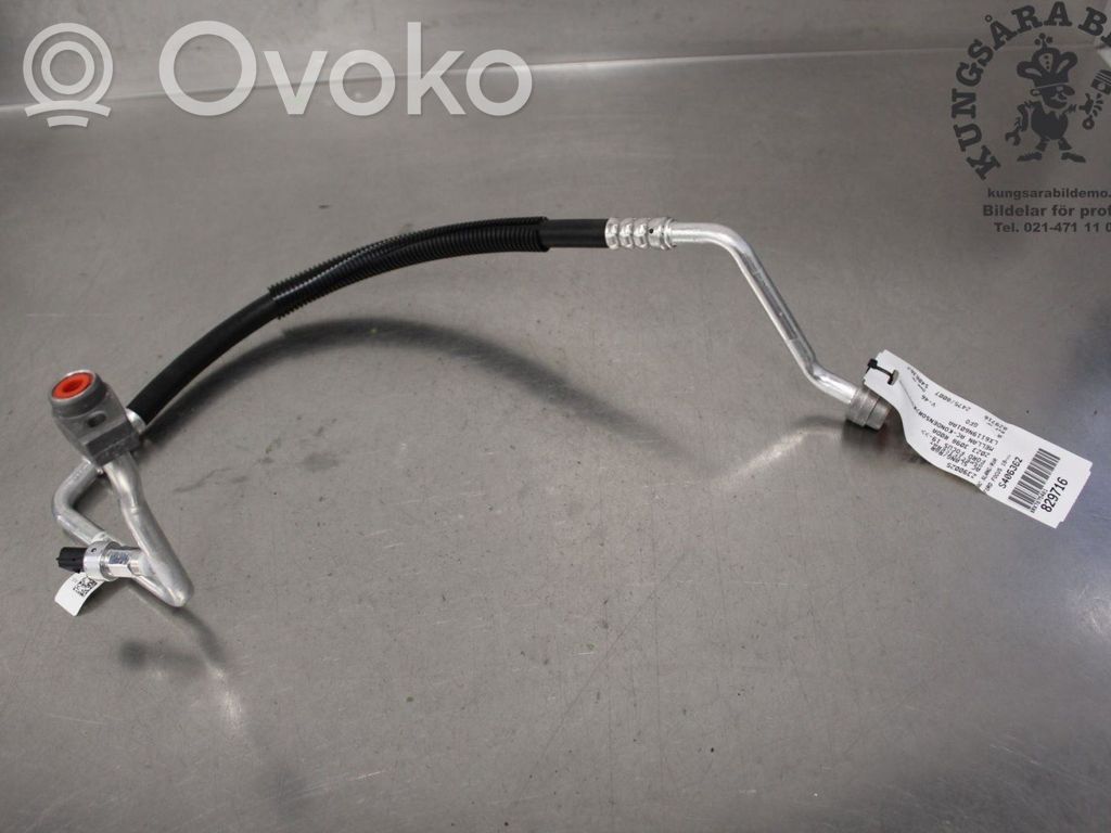 Ford Focus Ilmastointilaitteen putki (A/C) 