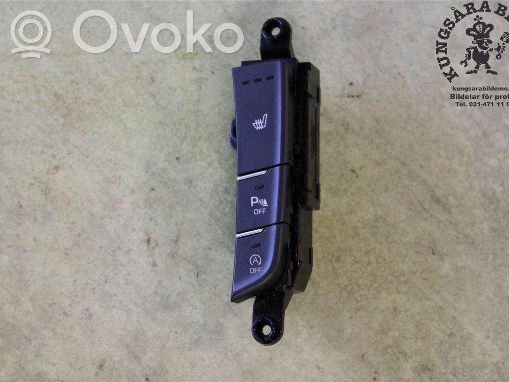 Hyundai i30 Comutator/buton multifuncțional 