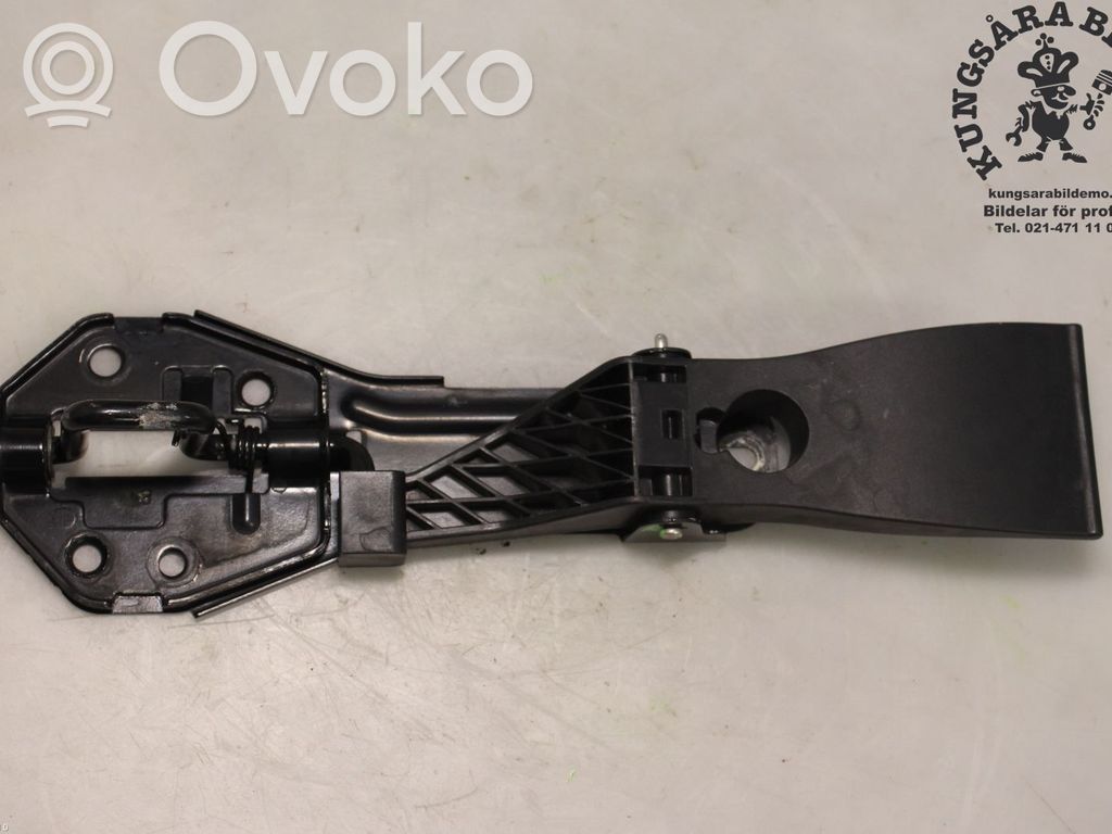 Audi A7 S7 4G Rygiel / Zaczep zamka pokrywy przedniej / maski silnika 