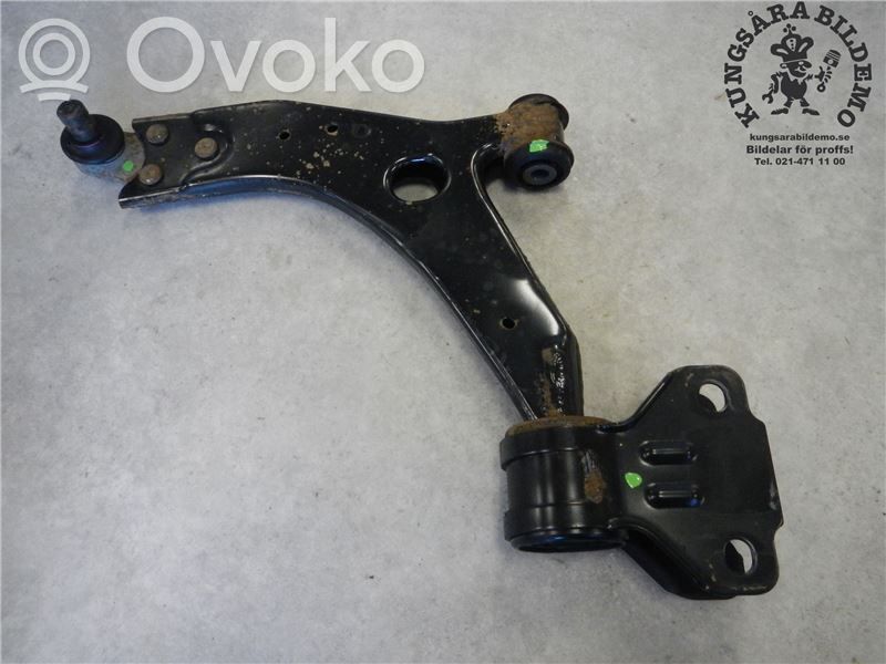 Ford Focus Front lower control arm/wishbone 