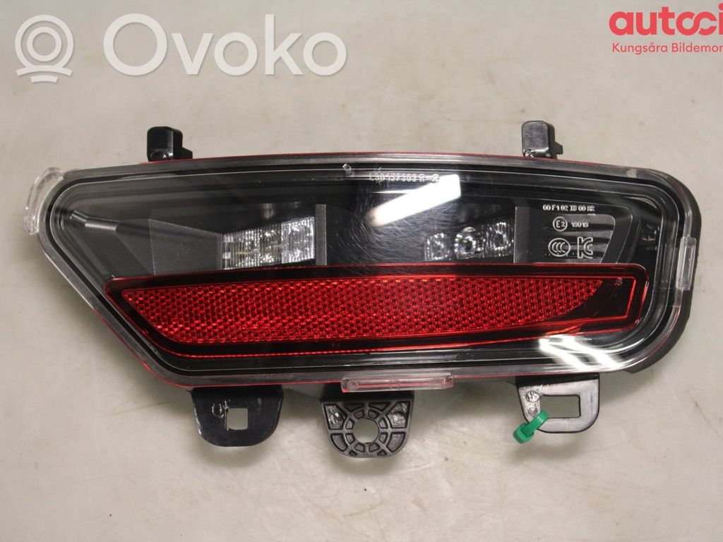 Renault Captur II Rear tail light reflector 