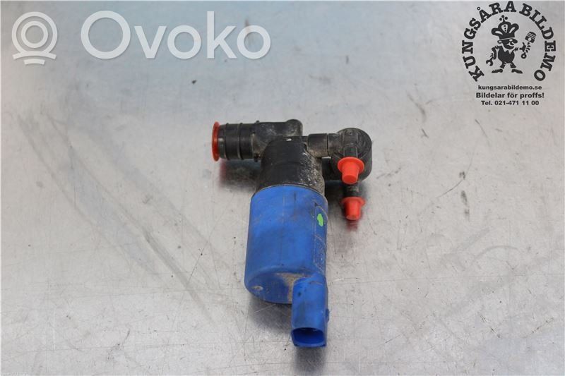 Ford C-MAX II Headlight washer pump 