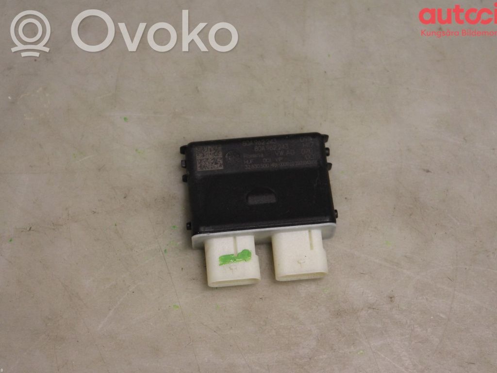 Audi e-tron Tailgate/trunk control unit/module 