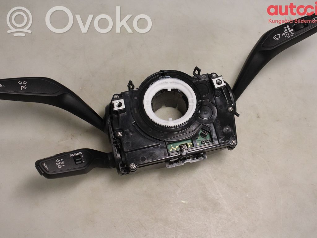 Audi e-tron Wiper turn signal indicator stalk/switch 