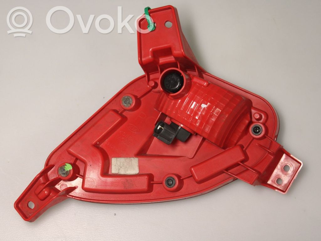 KIA Xceed Odblask lampy tylnej 