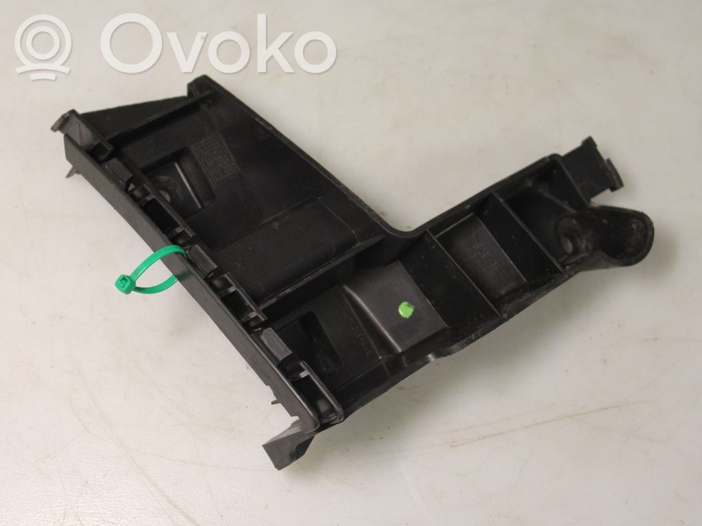 Volvo XC70 Soporte de montaje del parachoques trasero
