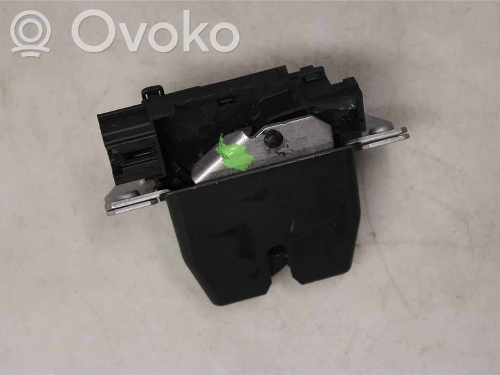 Ford Focus Zamek klapy tylnej / bagażnika 