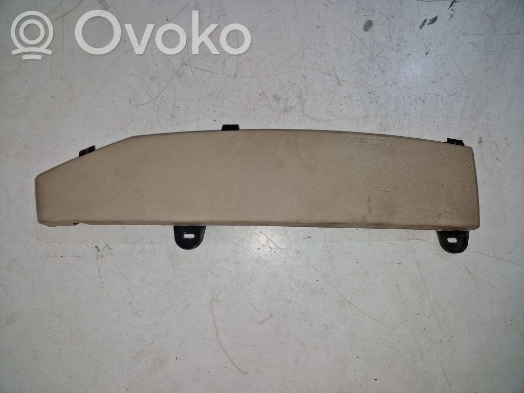 Accoudoir   E082056521