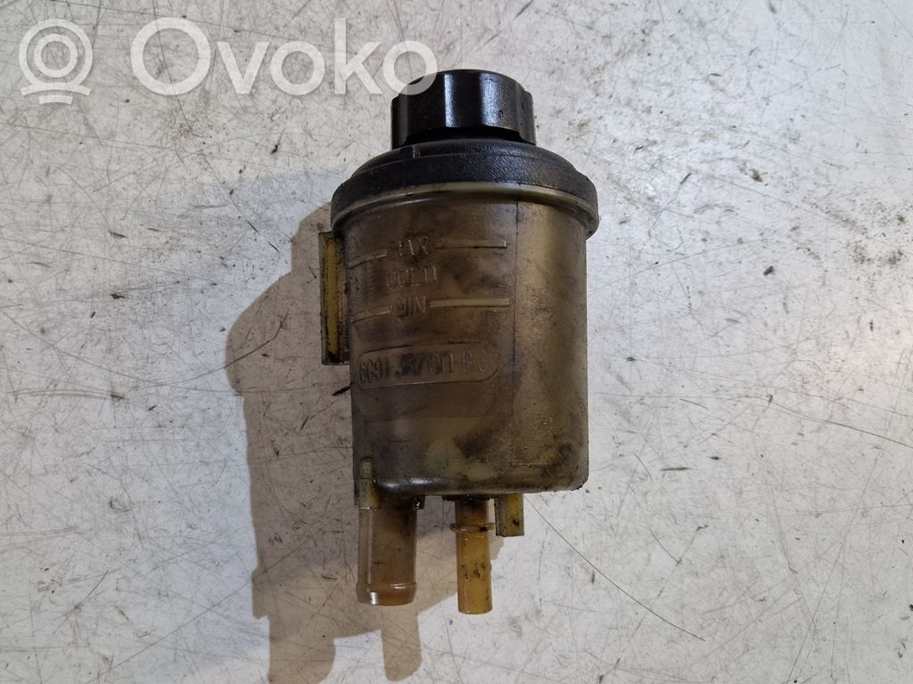 Volvo XC70 Ohjaustehostimen nestesäiliö 
