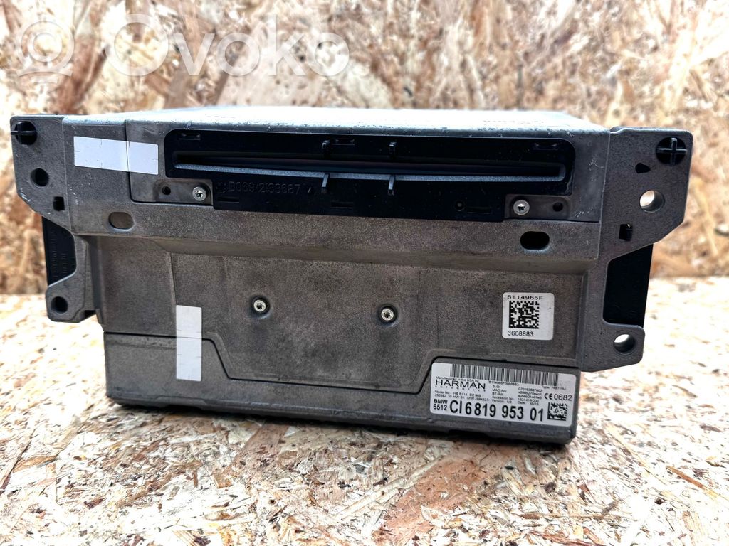 Panel / Radioodtwarzacz CD/DVD/GPS   6819953,3668883,B114965F