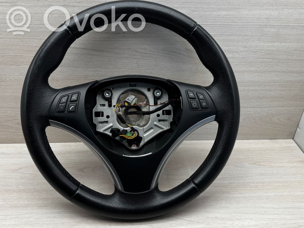Volant   6769894,305617099E06AF,33693871