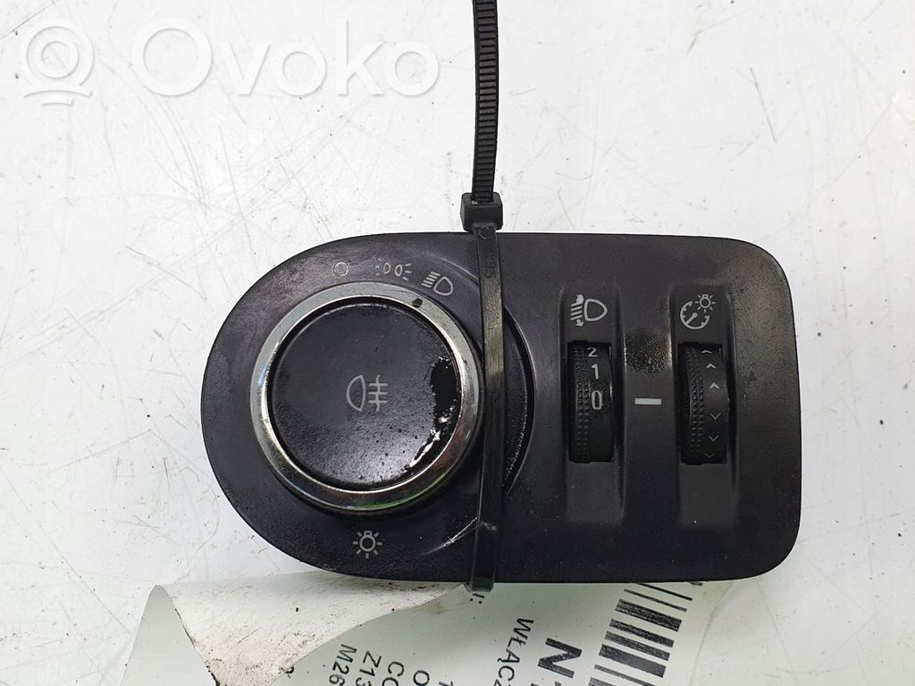 Opel Corsa D Light switch 