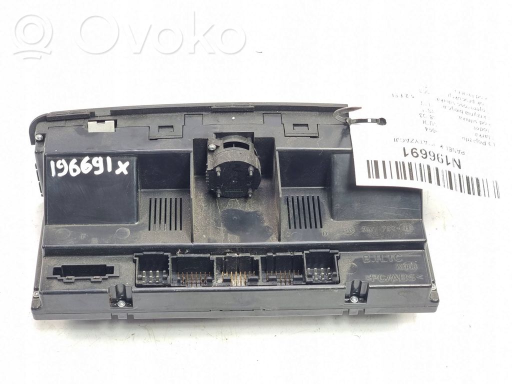 Audi A8 S8 D3 4E Climate control unit 