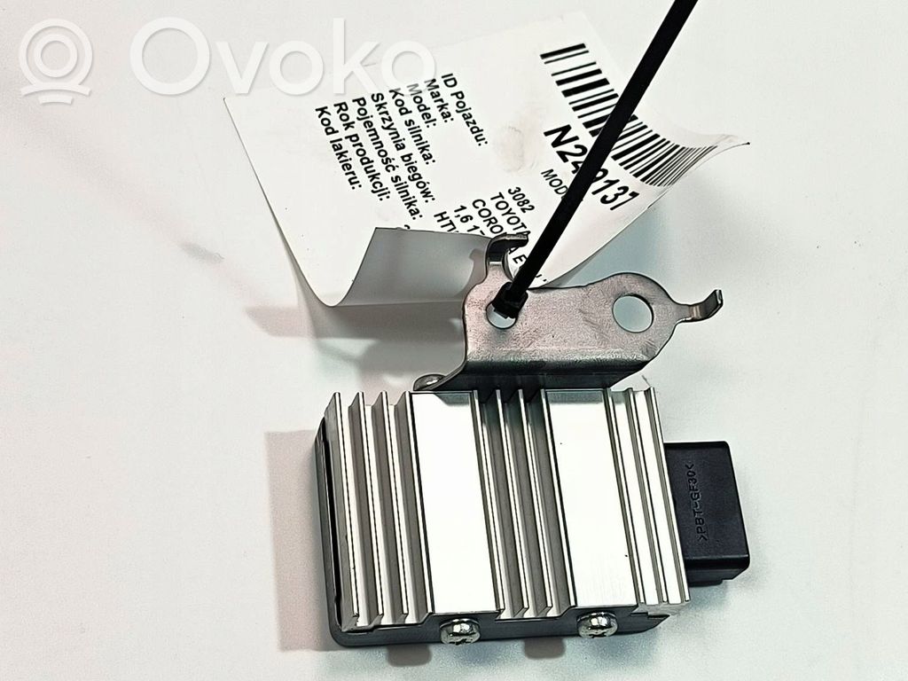 Toyota Corolla E160 E170 Central body control module 