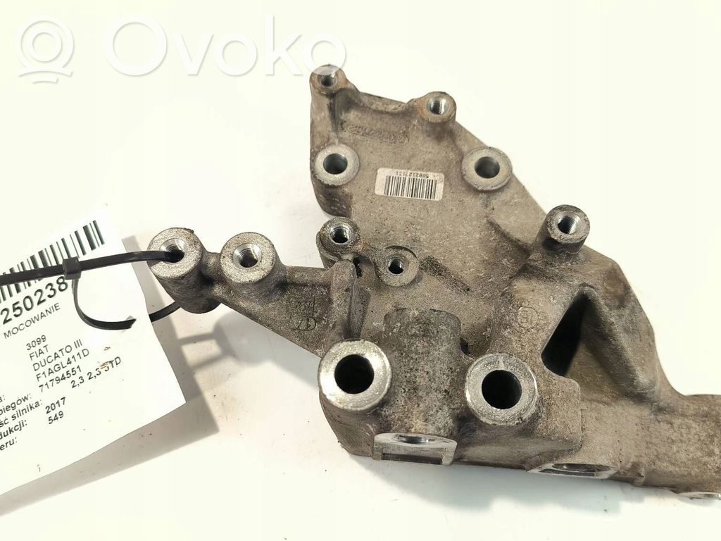 Fiat Ducato Engine mounting bracket 