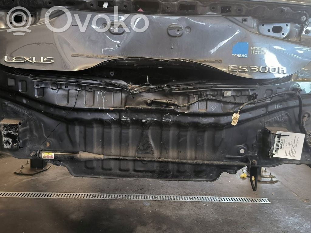 Lexus ES VII XZ10 Rear beam 