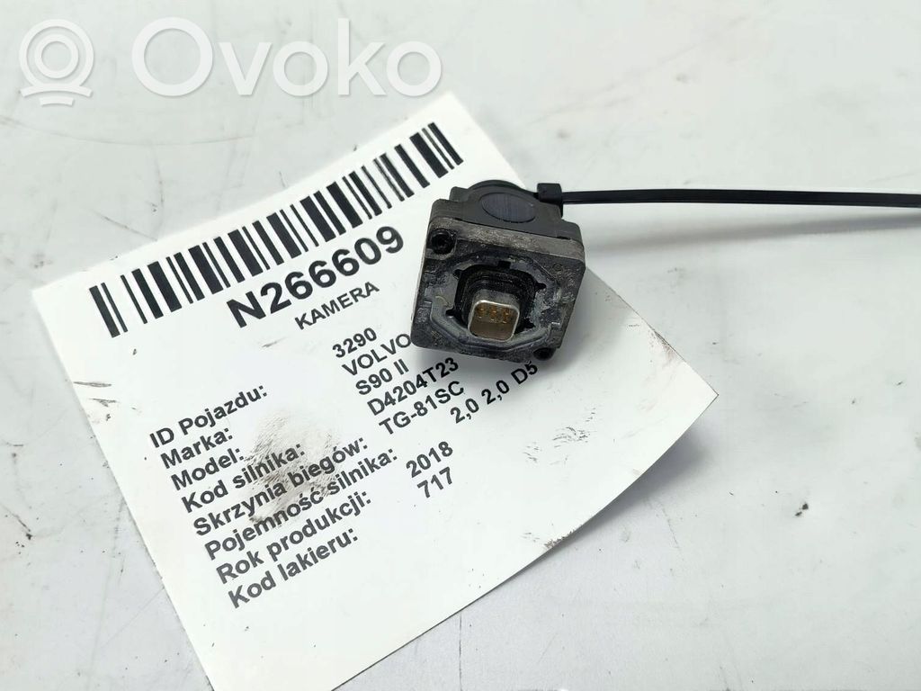Volvo S90, V90 Front bumper camera 