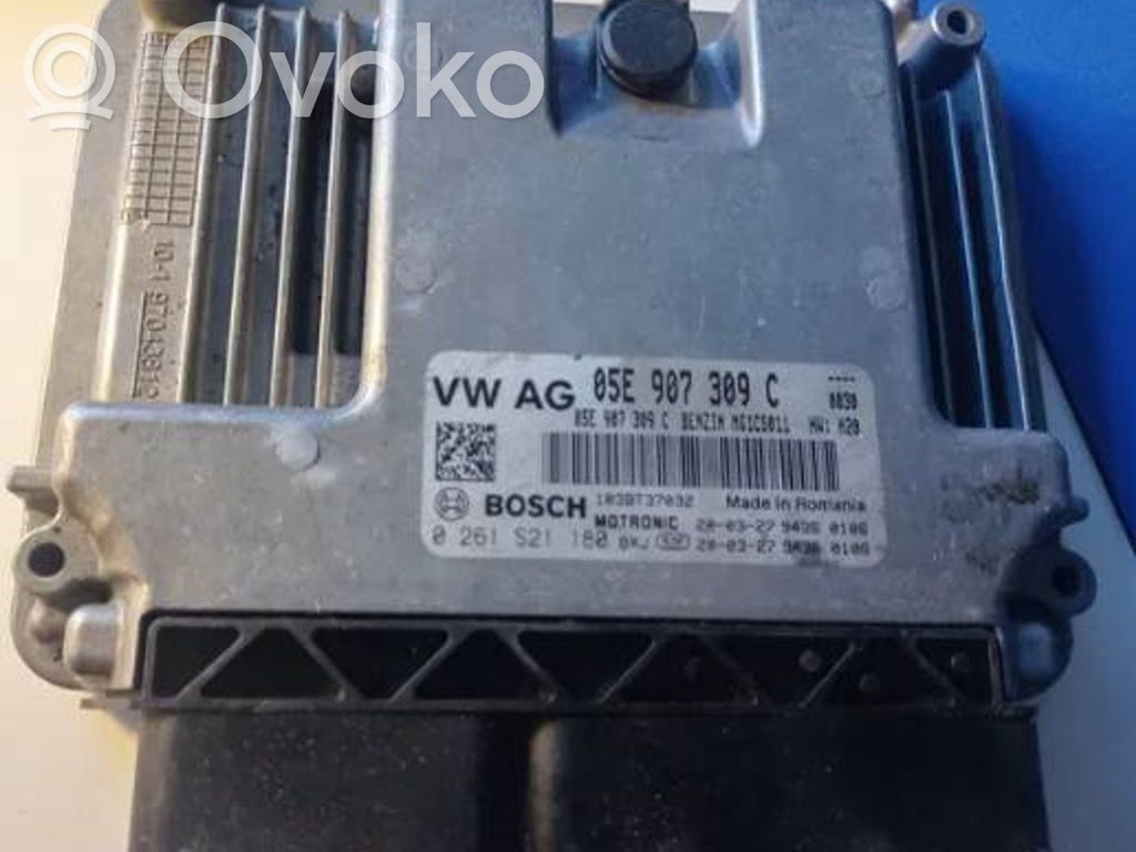 Engine control unit/module ECU   05E907309C,0261S21180