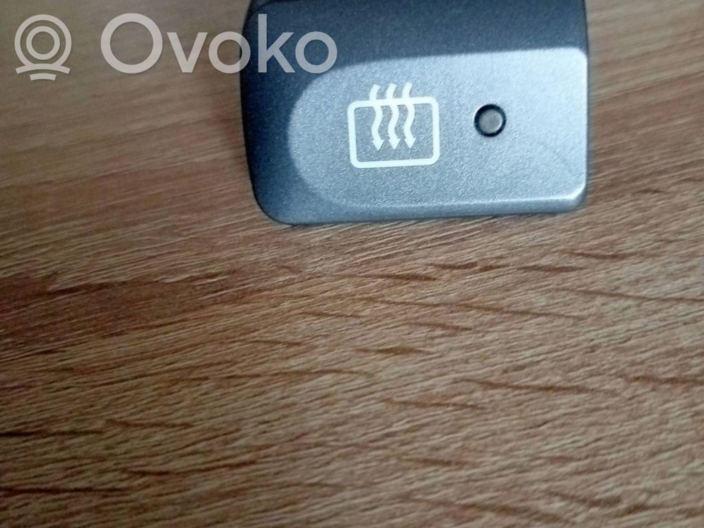 Honda Jazz Windscreen/window heater switch 