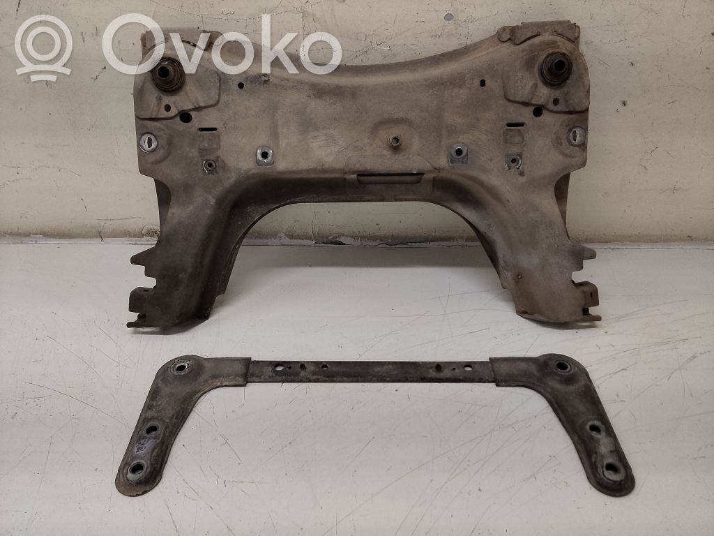 Renault Megane II Front subframe 