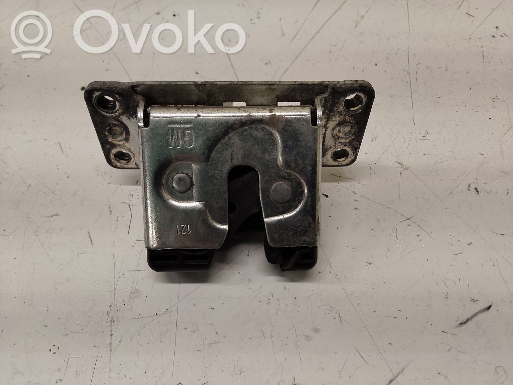 Opel Meriva A Bagāžnieks slēdzene 
