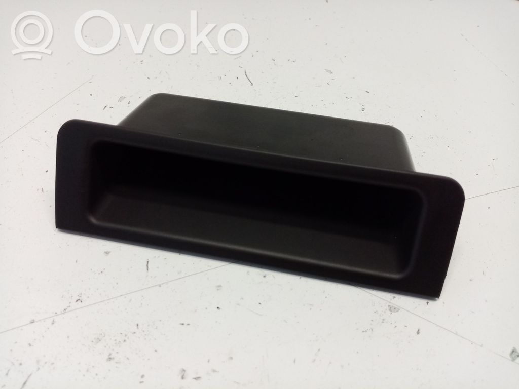 Glove box central console   51168159701