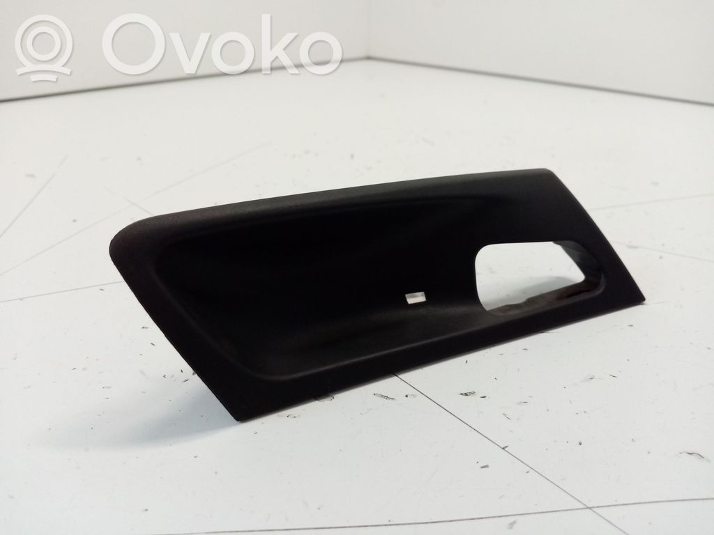 BMW X5 E70 Manecilla interna puerta delantera 