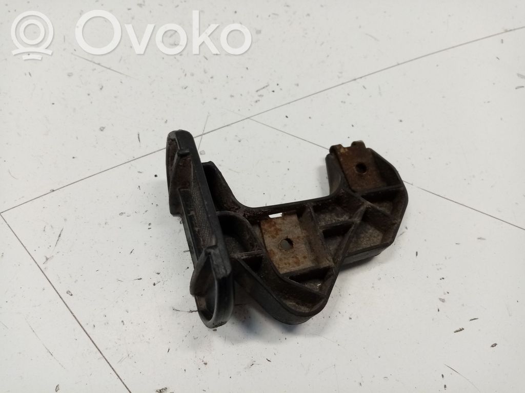 Front bumper mounting bracket   8159361,51118159361