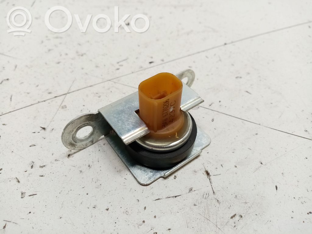 Acceleration sensor   6770206,37146770206,37146776214,37146781407