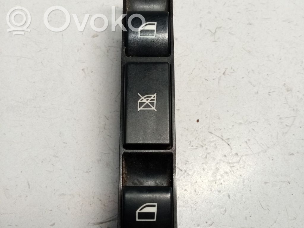 Electric window control switch   61318381518,61316902184,61318368916