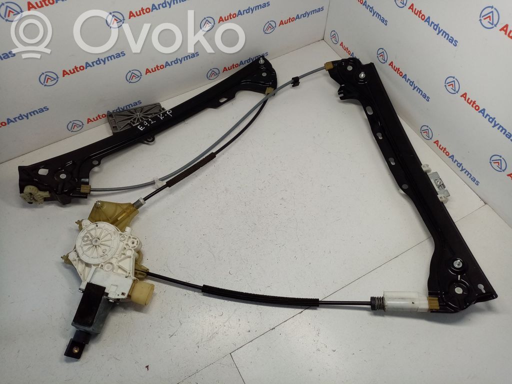 BMW 3 E92 E93 Front door window regulator with motor 