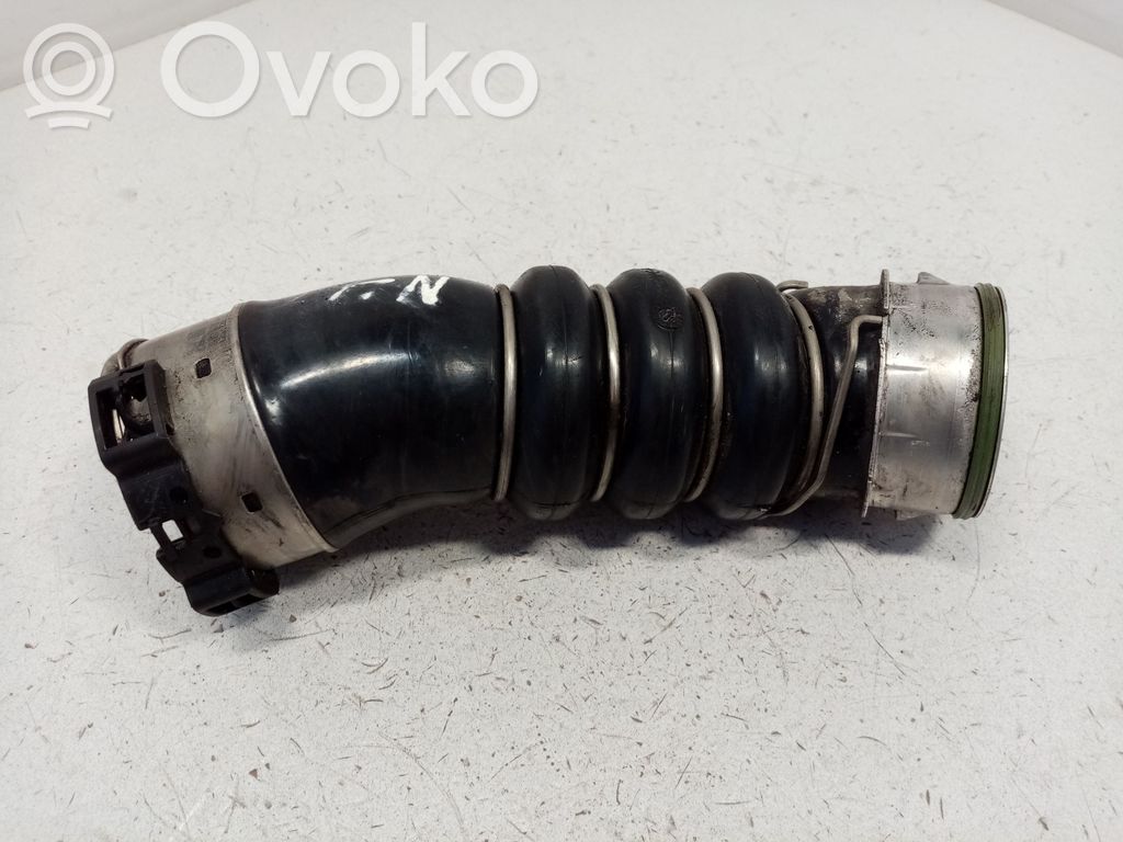 BMW 1 E81 E87 Intercooler hose/pipe 