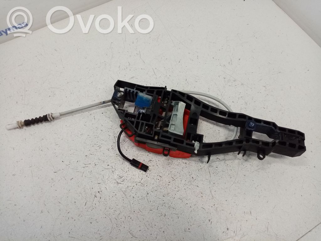 BMW 3 F30 F35 F31 Front door exterior handle/bracket 