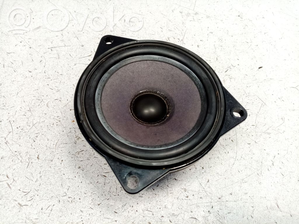 BMW 7 E65 E66 Etuoven kaiutin 