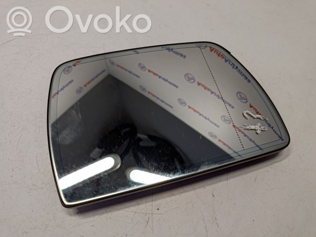 BMW X3 E83 Spoguļa stikls 