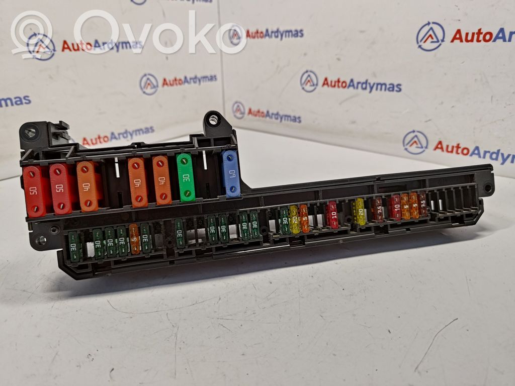BMW 5 E60 E61 Fuse module 