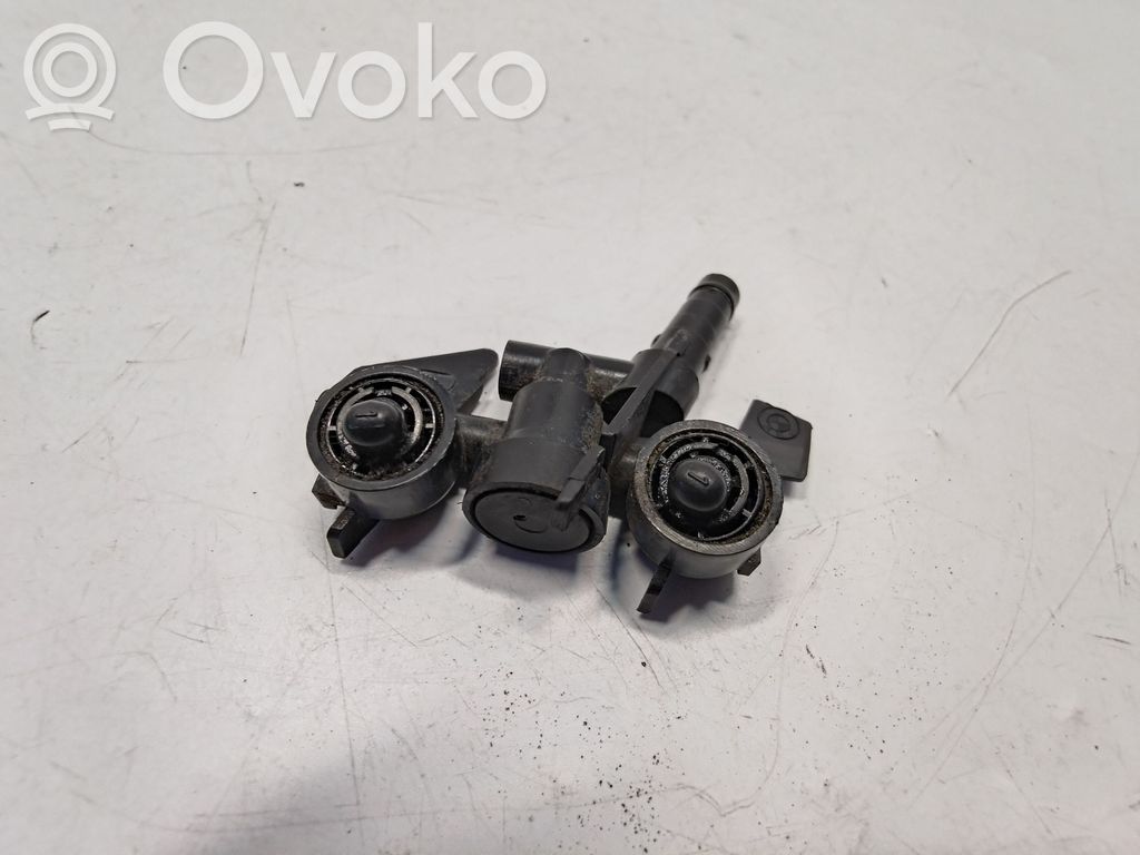 BMW 3 E46 Headlight washer spray nozzle 