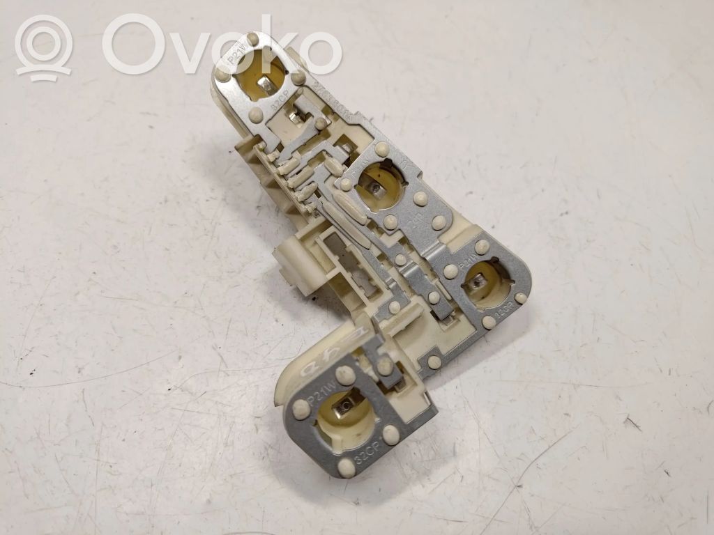 BMW 3 E90 E91 Tail light bulb cover holder 