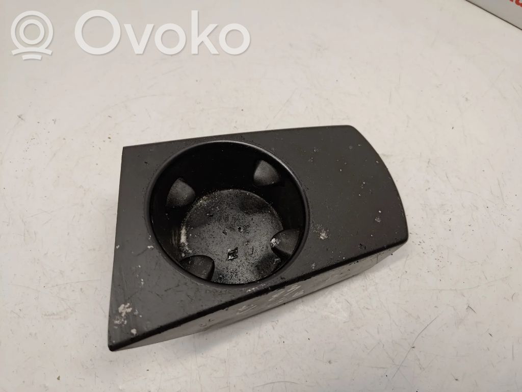 BMW X3 E83 Cup holder front 