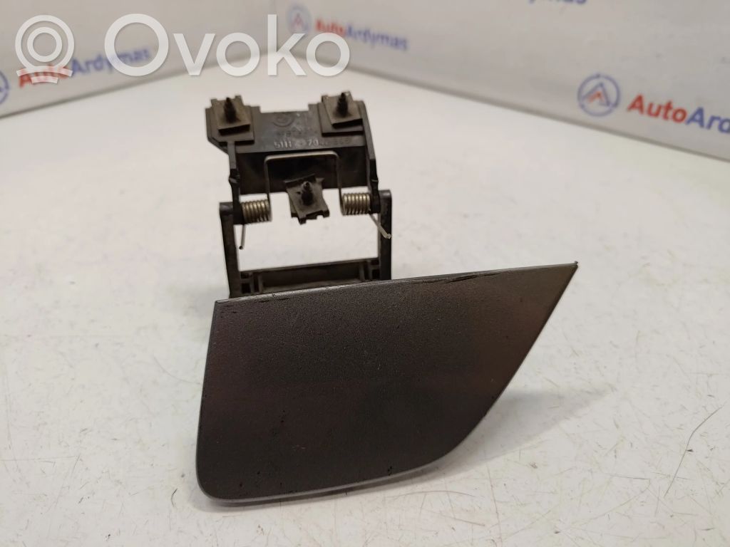BMW 7 E65 E66 Ajovalonpesimen pesusuuttimen kansi/suoja 