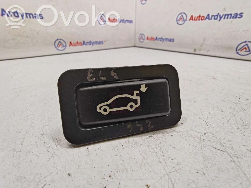 BMW 7 E65 E66 Tailgate/boot open switch button 