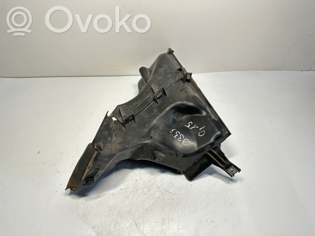 BMW 3 E90 E91 Jarrujen jäähdytysilmakanava 