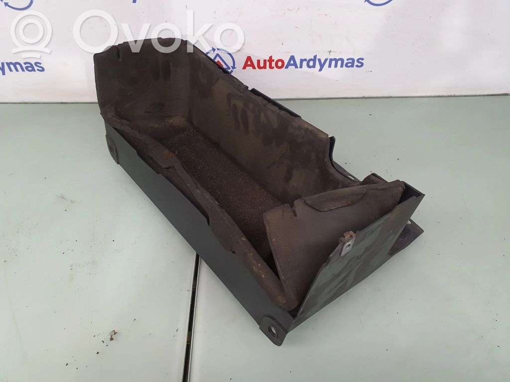 BMW 7 F01 F02 F03 F04 Osłona tylna podwozia pod zderzak 