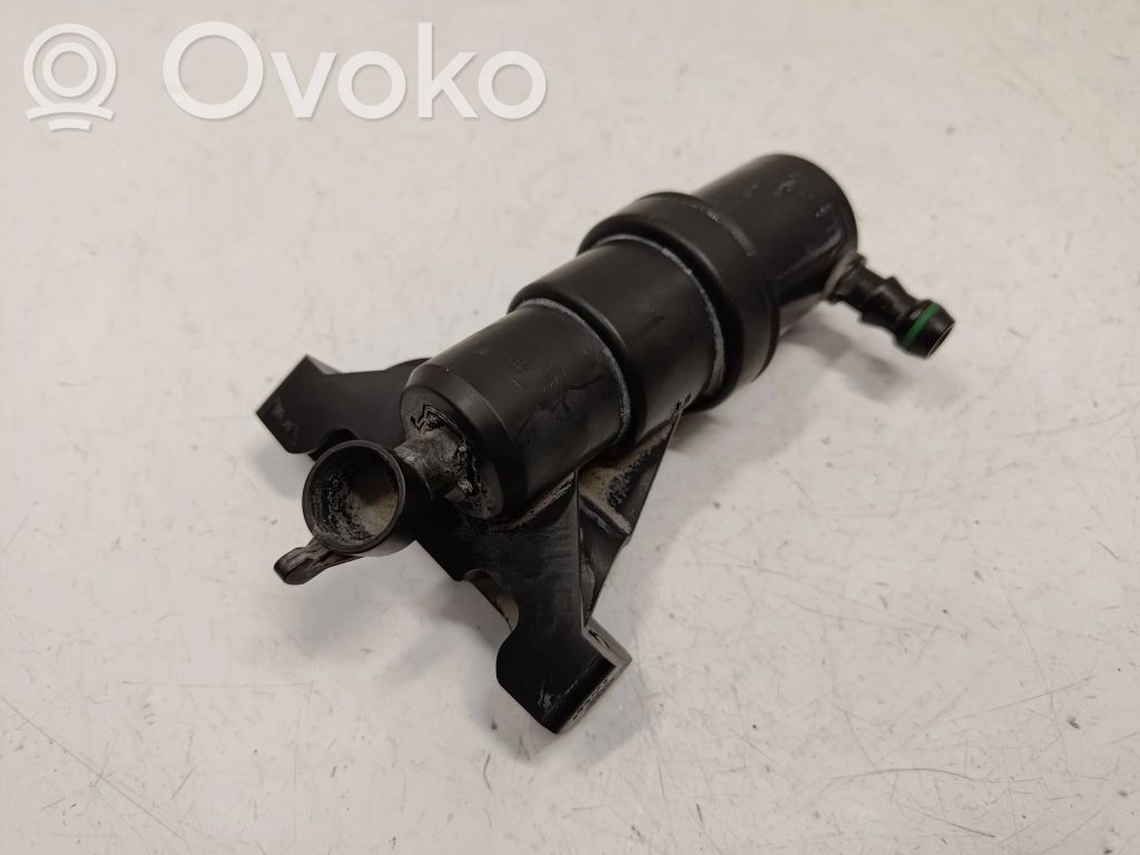 BMW 7 E65 E66 Headlight washer spray nozzle 