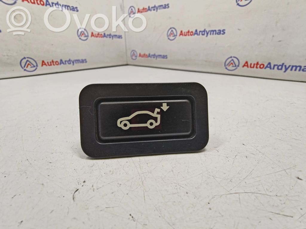 BMW 7 E65 E66 Tailgate/boot open switch button 