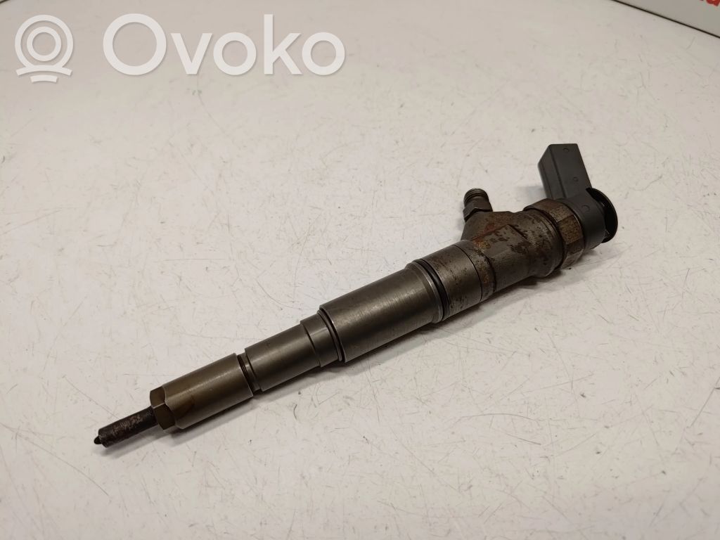 BMW 1 E81 E87 Fuel injector 